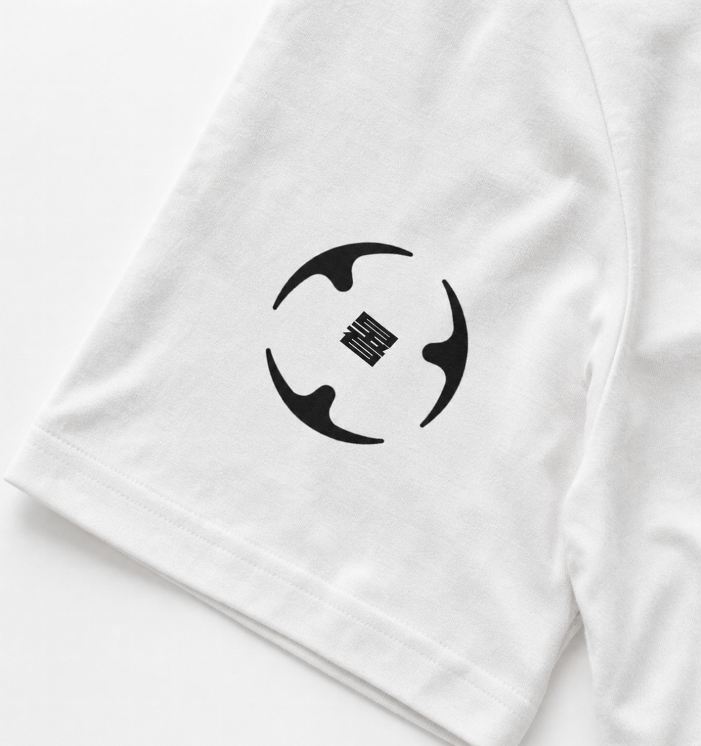 KLLA Origins Tee (white/Blk)
